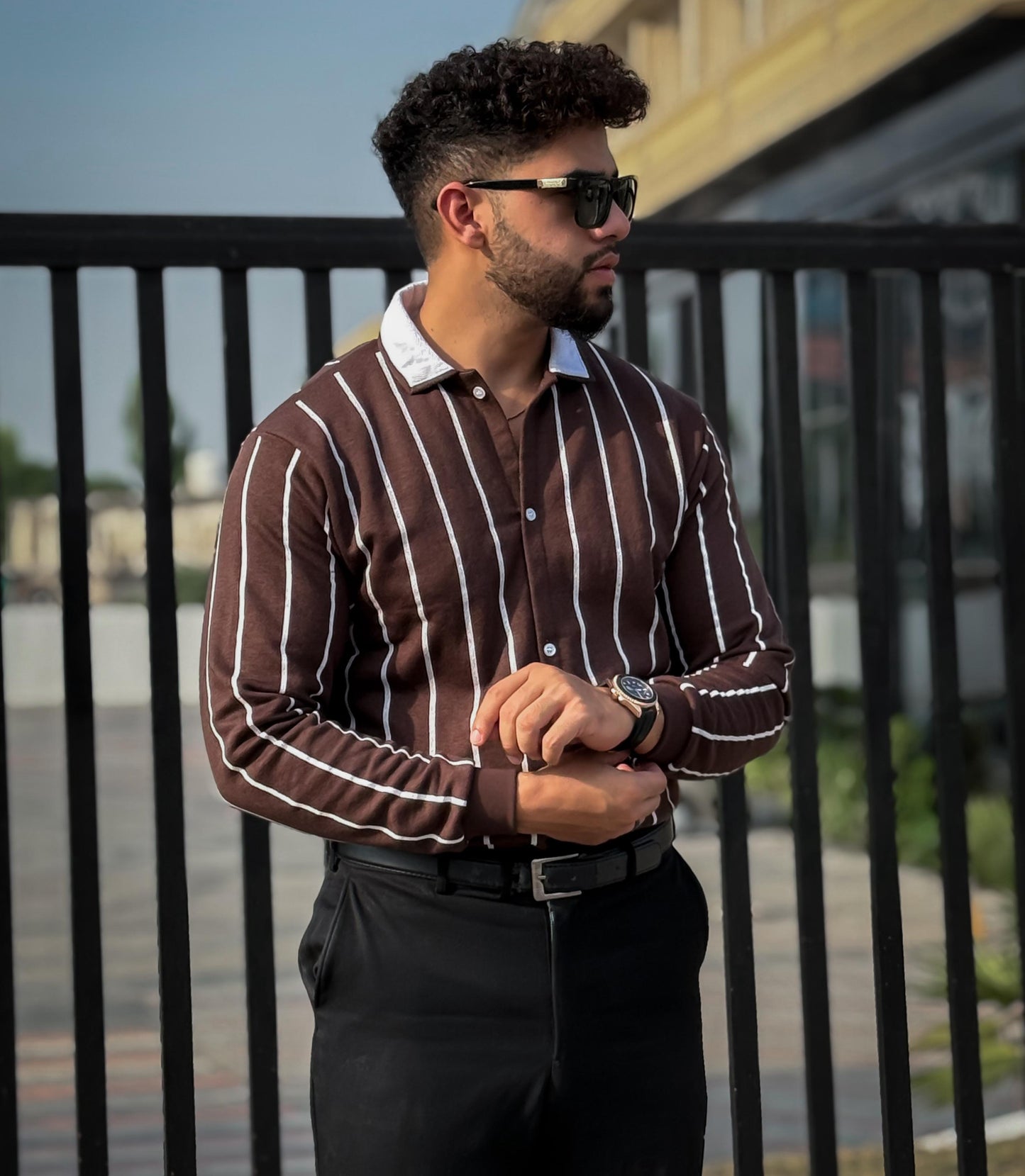 Classic Old Money Shirt - Brown
